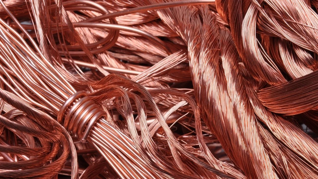 Metaller doların gölgesinde 2025’e yükselişle başladı! İşte bakır, aliminyum, nikel ve kurşun güncel fiyatları