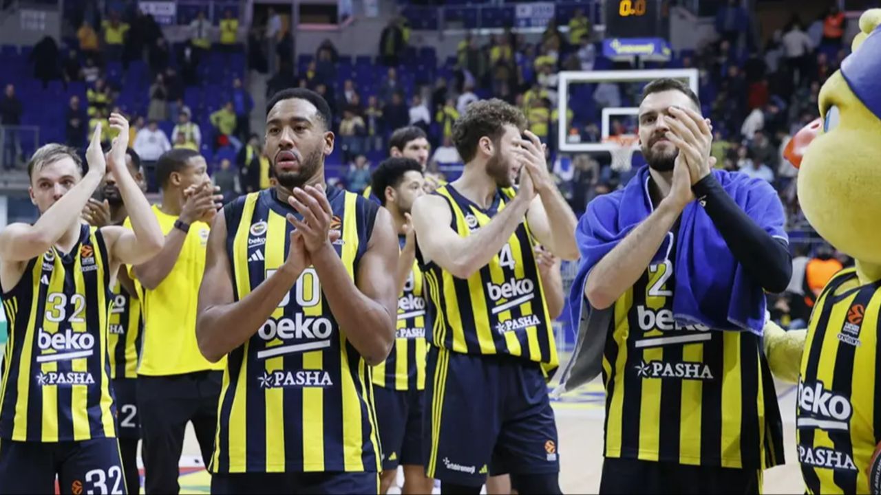 Fenerbahçe Beko Anadolu Efes maçı kaç kaç bitti? Eurolig’de Türk derbisi