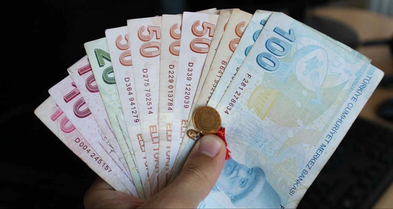 14 günlük maaş farkı ne zaman yatar Maaş farkı ne zaman yatar? 2025 zamlı memur maaşı ödeme tarihleri