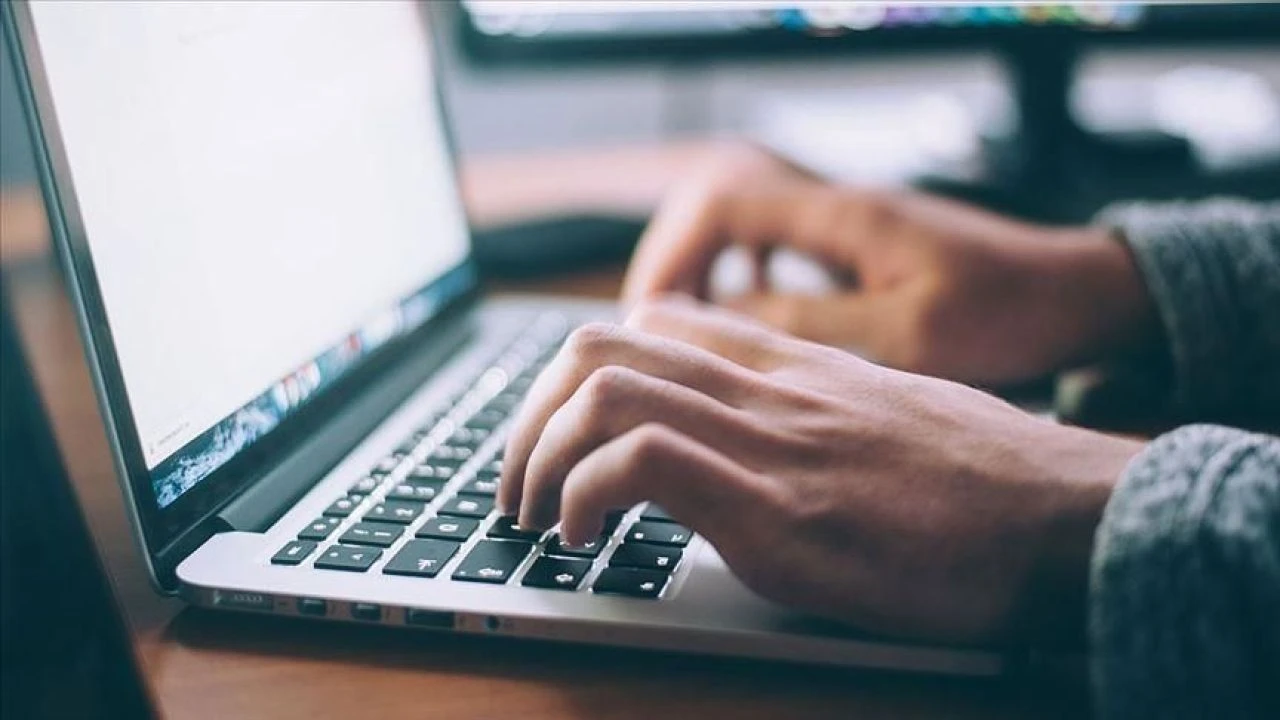 Teknoloji devlerini zor bir yıl bekliyor: Piyasalar karışacak - 2. Resim