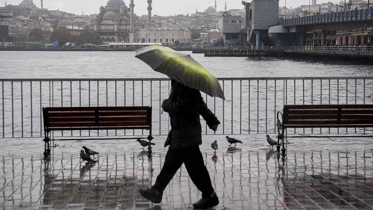 Meteoroloji&#039;den turuncu ve sarı alarm: Hiç durmadan yağacak! İşte 4 Ocak 2025 il il hava durumu