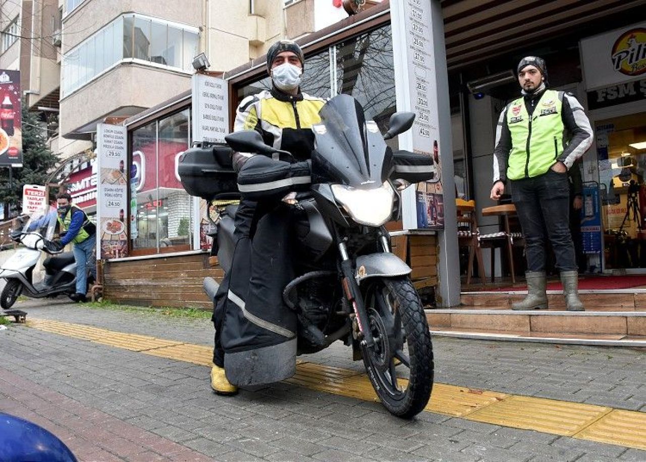 Postacı kuryeler dönemi başlıyor: Mesai dışı teslimat yapanlar yandı! Yeni statü ve çalışma saatlerine BTK takibi - 1. Resim