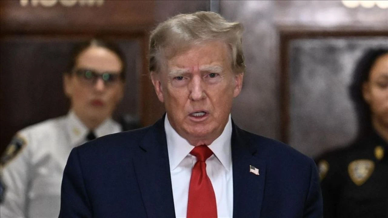 Donald Trump'ın göreve başladığı gün ABD bayrakları yarıya kadar inik olacak! Yeni başkan bu karara adeta ateş püskürdü - 1. Resim