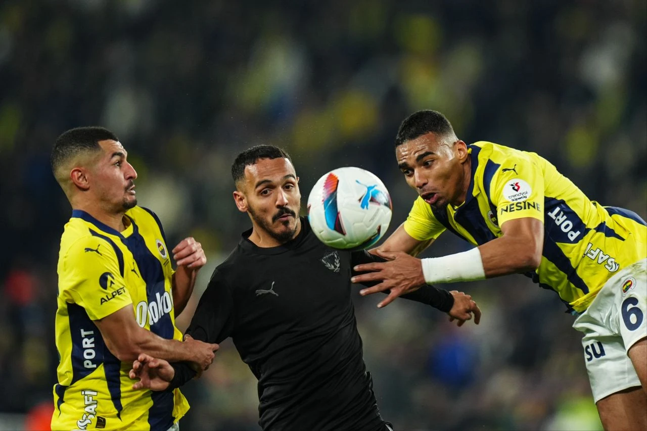 Fenerbahçe Hatayspor'u 2-1 mağlup etti! - 2. Resim
