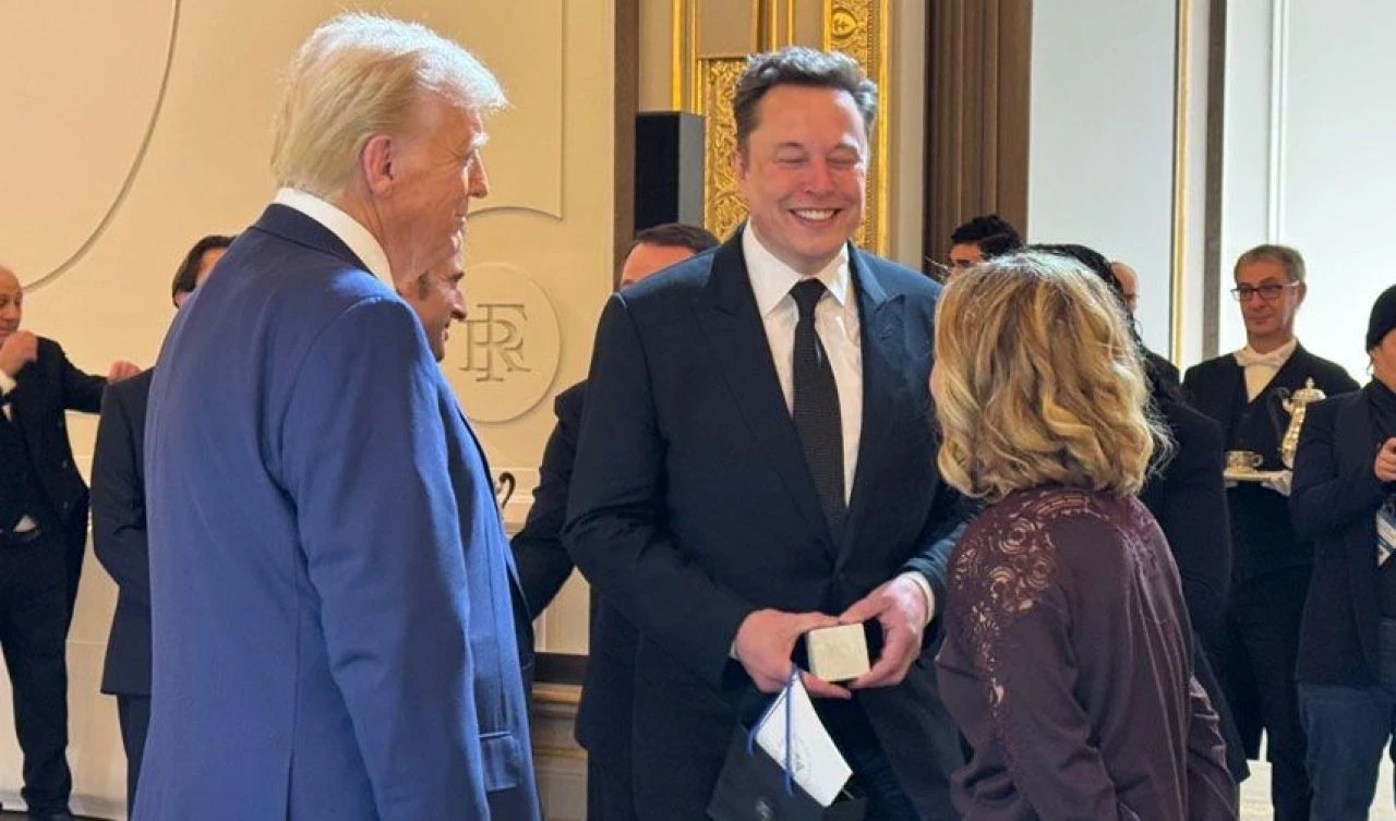 Meloni ile Trump 'İran pazarlığı' için masaya oturdu! Baş başa akşam yemeğinden dikkat çeken sözler - 2. Resim