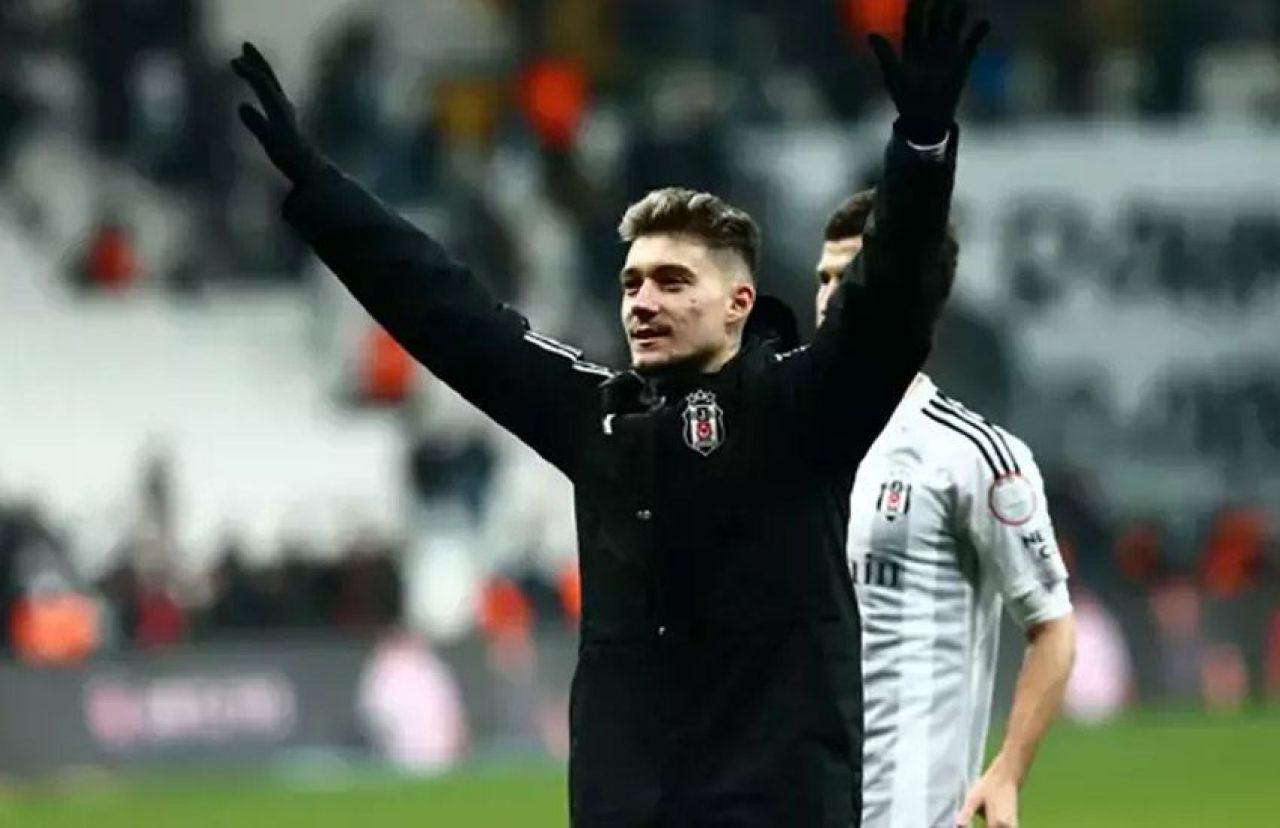 Beşiktaş'tan Ernest Muçi kararı! Yeni yönetim teklifleri bekliyor - 1. Resim