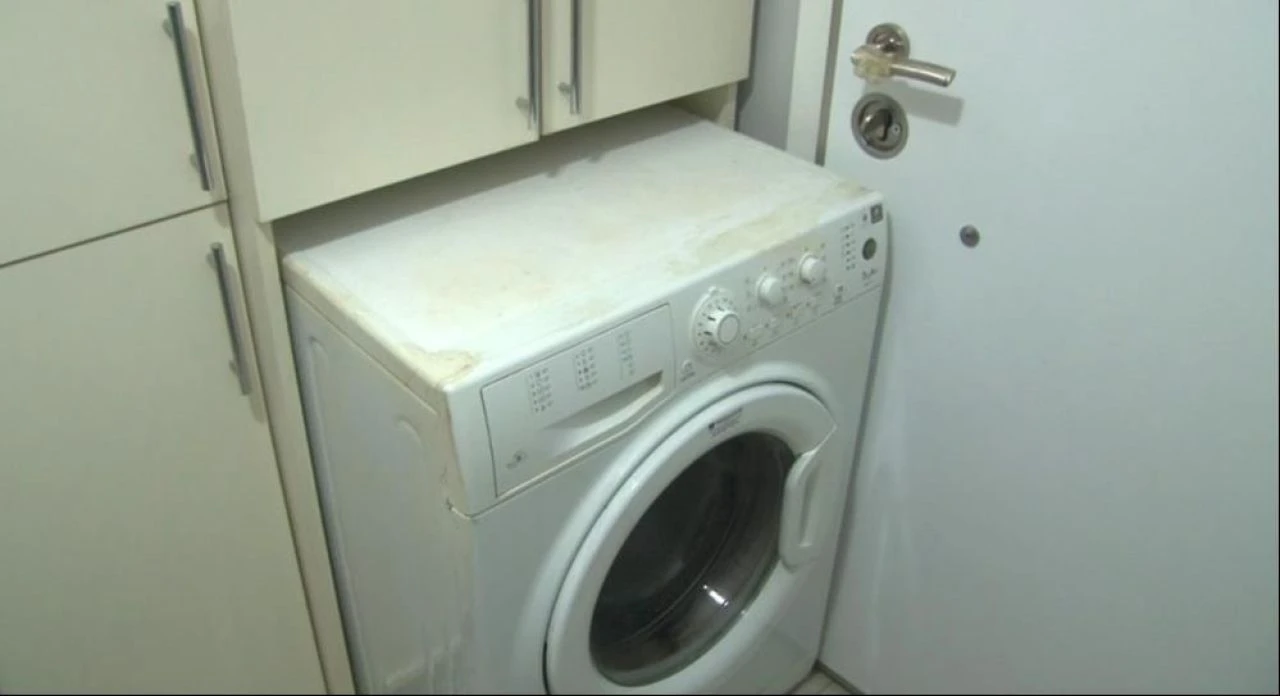 Çamaşır makinesini evde çalışır halde bıraktılar! Döndüklerinde şoke oldular - 1. Resim