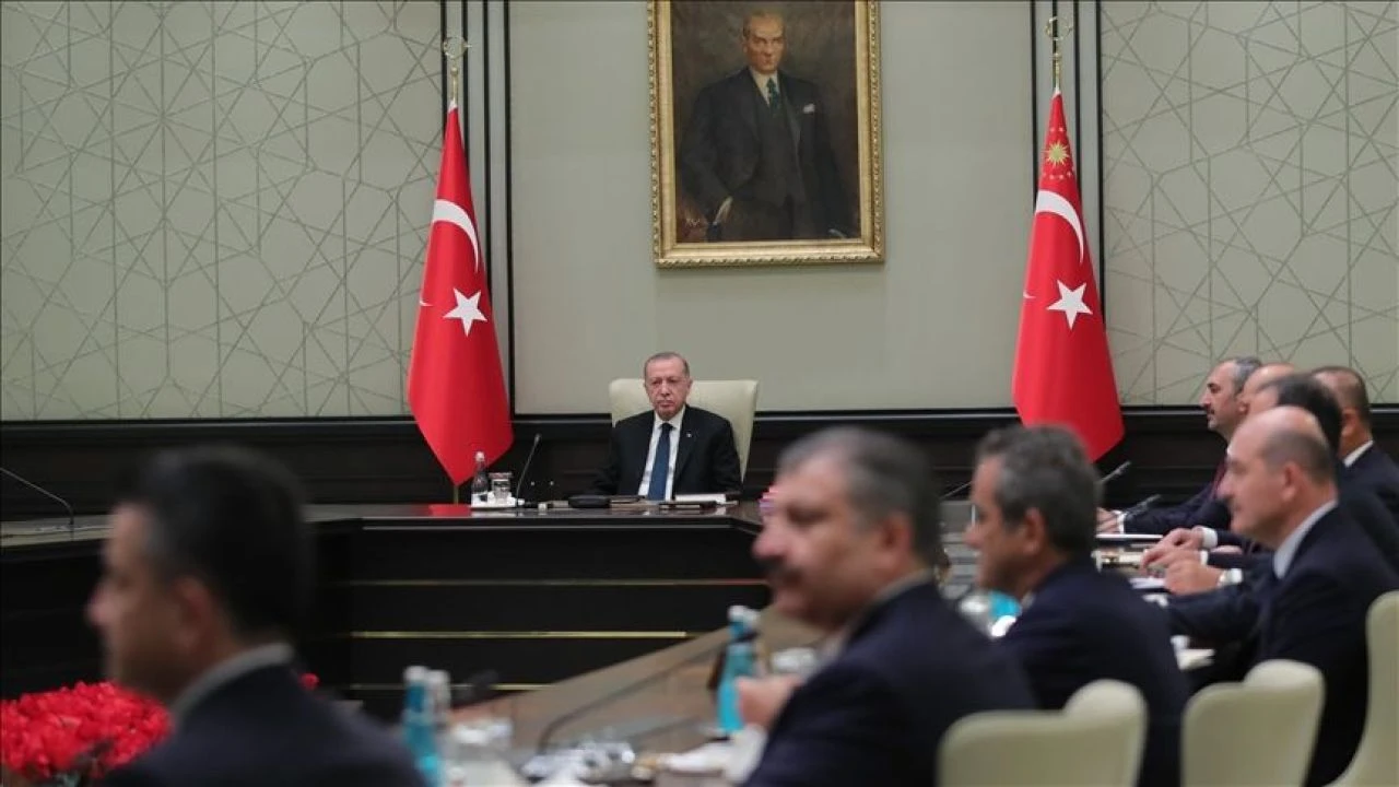 En düşük emekli maaşı için kritik viraj! Özgür Erdursun kabine öncesi net rakam verdi! "Haftaya tüm emeklilerin zam oranı değişecek" - 6. Resim