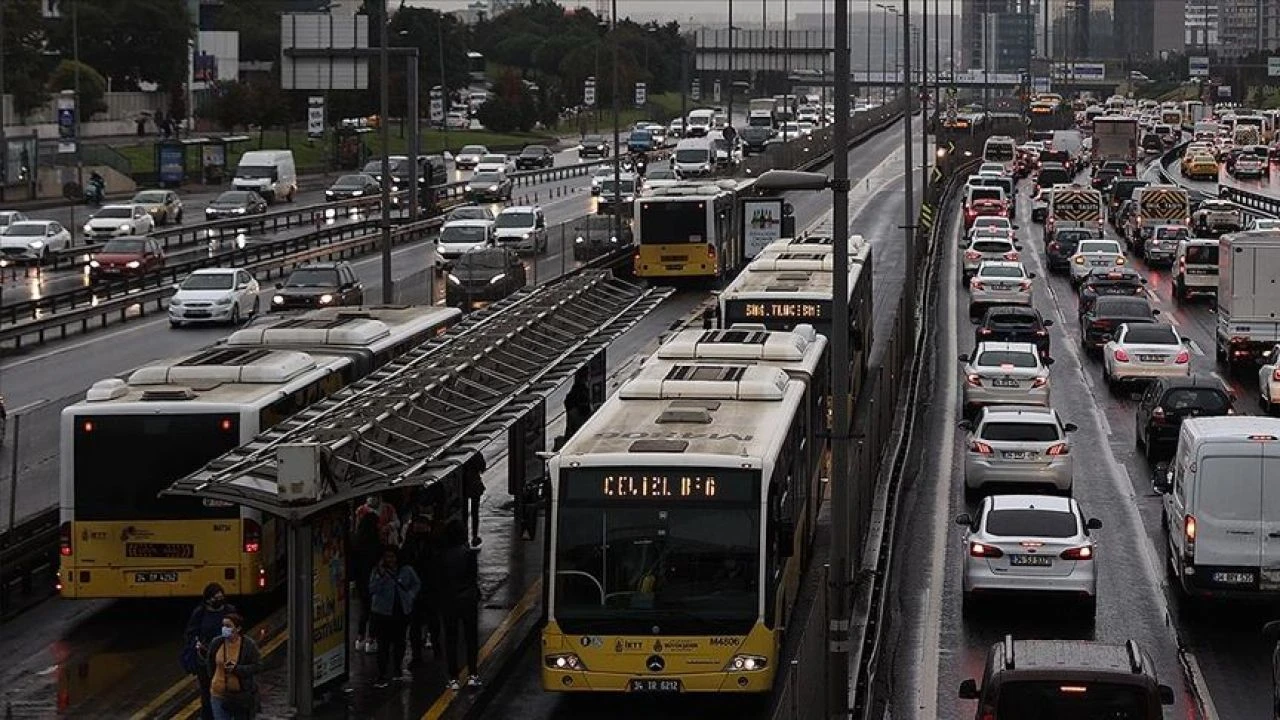 İstanbul'da toplu ulaşıma zam! İBB ve taksicilerin talep ettiği oran belli oldu - 4. Resim