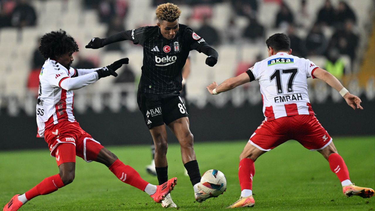 Beşiktaş Türkiye Kupası maçında Sivasspor engelini tek golle geçti!