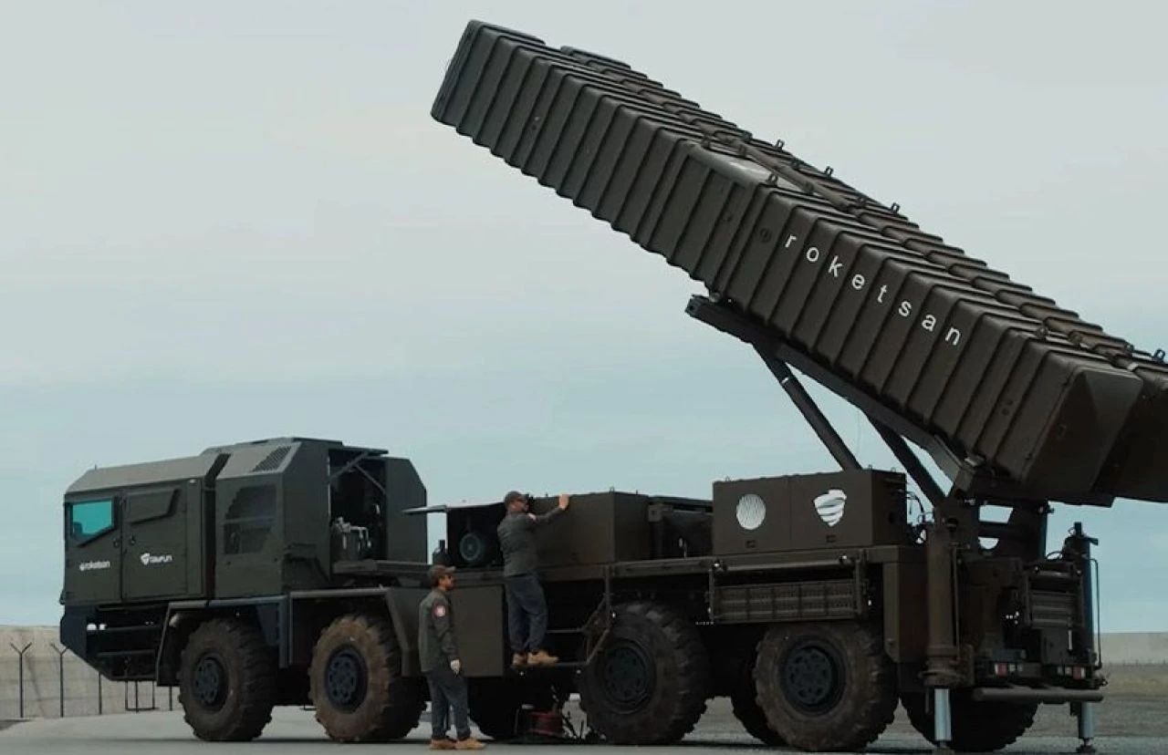 Yerli füzede hedef 2 bin km üstü! İşte Türkiye'nin envanterinde bulunan caydırıcı füzeler - 2. Resim