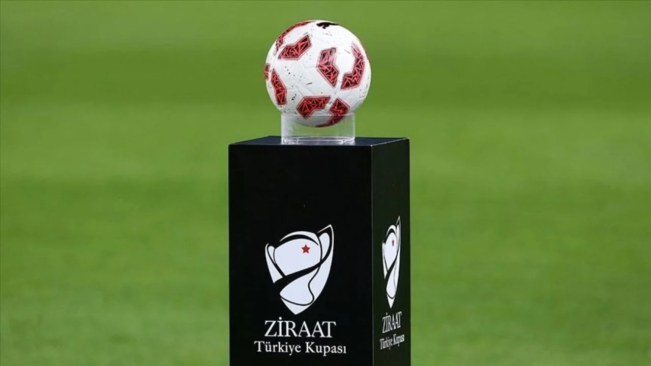 Galatasaray Başakşehir spikeri belli oldu