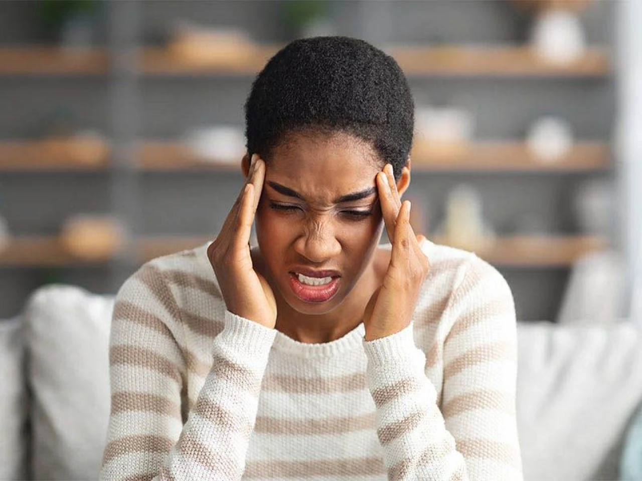 Migren neden olur, en hızlı nasıl geçer? Migren ağrısına ne iyi gelir?