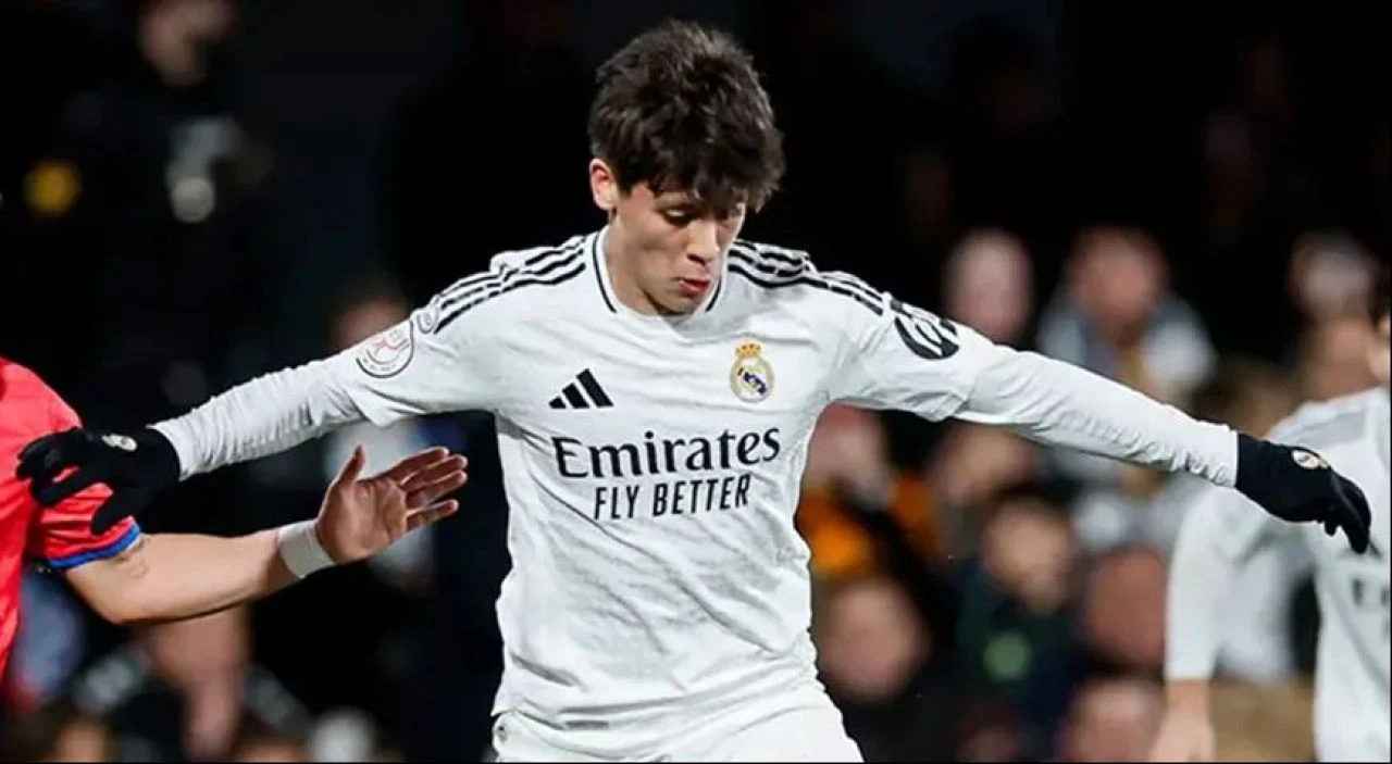 Real Madrid-Mallorca maçında Arda Güler ilk 11'de oynayabilir! İspanya Süper Kupa yarı final maçına saatler kaldı - 1. Resim