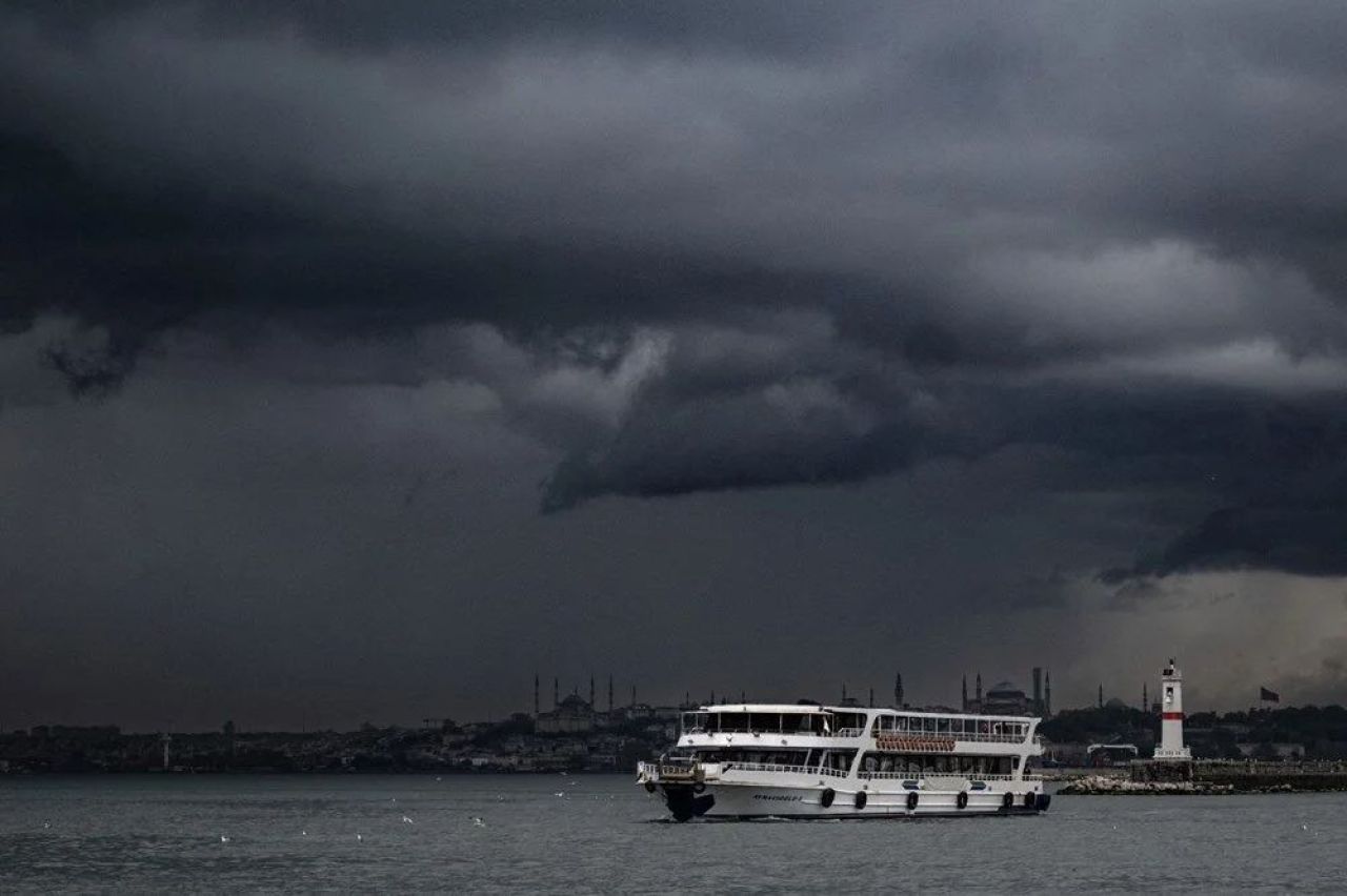 Yalancı bahara elveda! İstanbul’da sıcaklıklar hızla düşecek: Hafta sonuna dikkat! - 1. Resim