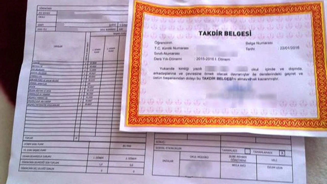 1 dersten kalınca belge alınır mı? Takdir ve teşekkür için kaç ortalama gerektiği gündem oldu - 1. Resim
