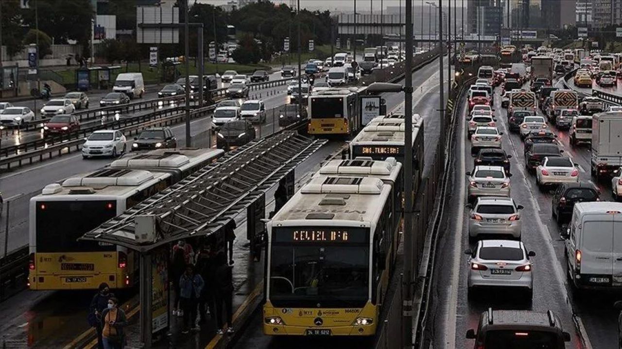 Bakan Uraloğlu canlı yayında açıkladı! Otoyol geçişlerine zam olacak mı? - 1. Resim