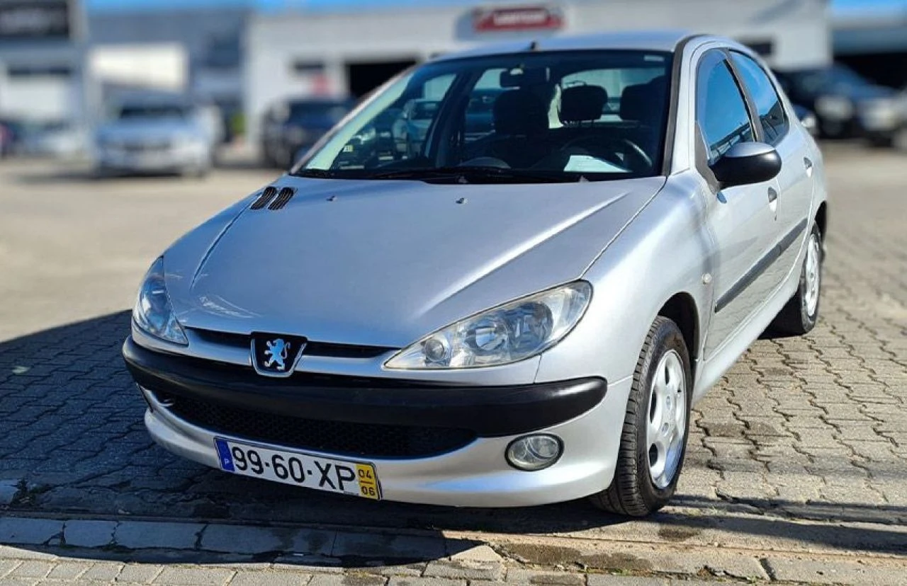 Bu araçlar gözden düşmüyor! İşte 250 bin lira altında alınabilecek en iyi ikinci el otomobiller - 4. Resim