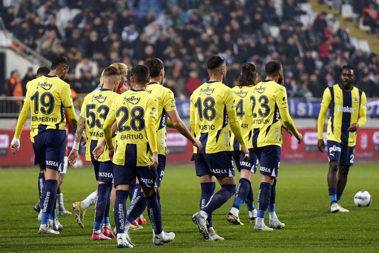 Fenerbahçe Kasımpaşa maçı kaç kaç bitti? Fenerbahçe, Kasımpaşa’yı farklı geçti - 1. Resim