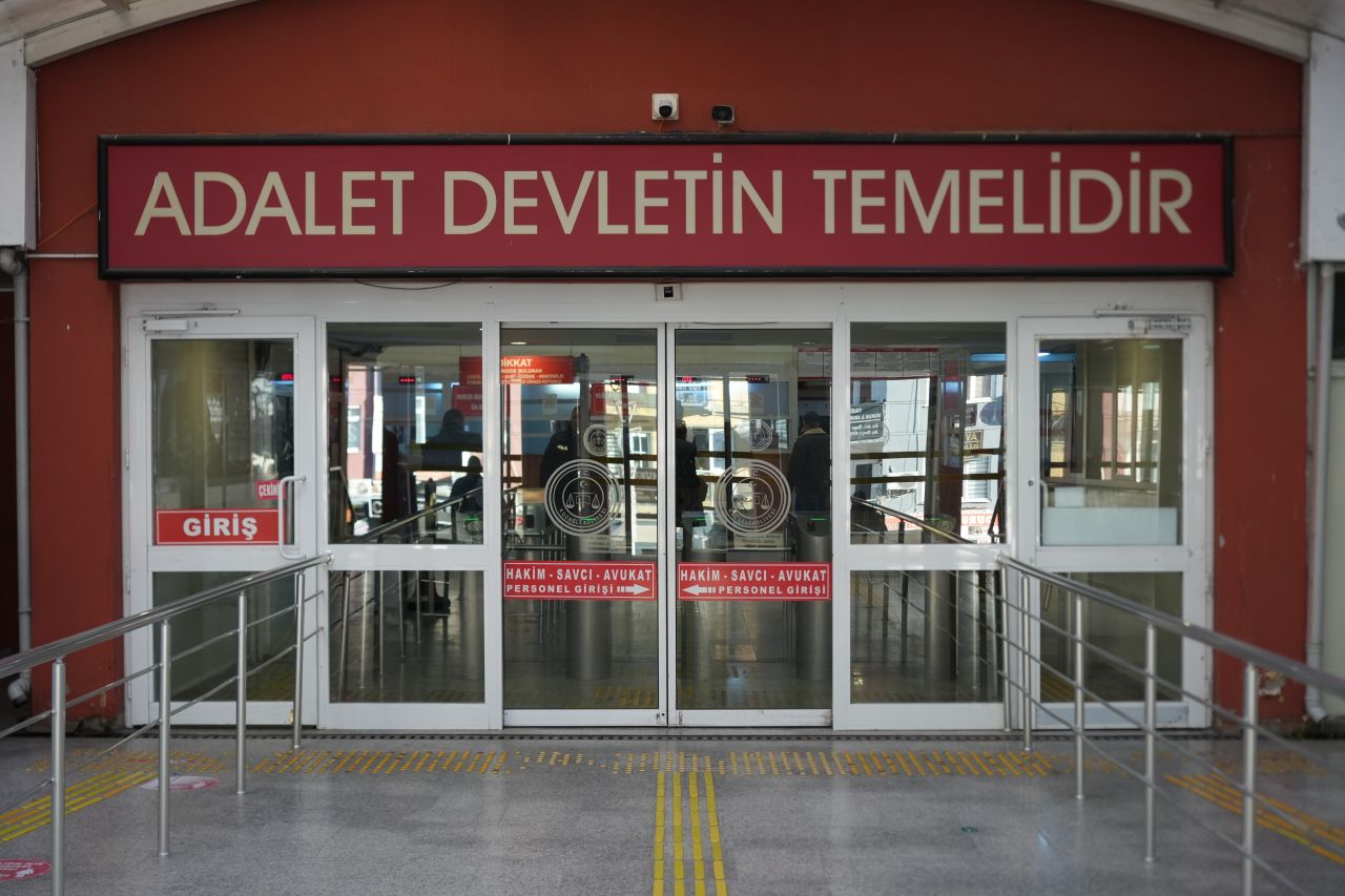 Oyunda tanıştığı çocuğu cami tuvaletinde cinsel istismar etti! Detaylar mide bulandırdı - 1. Resim