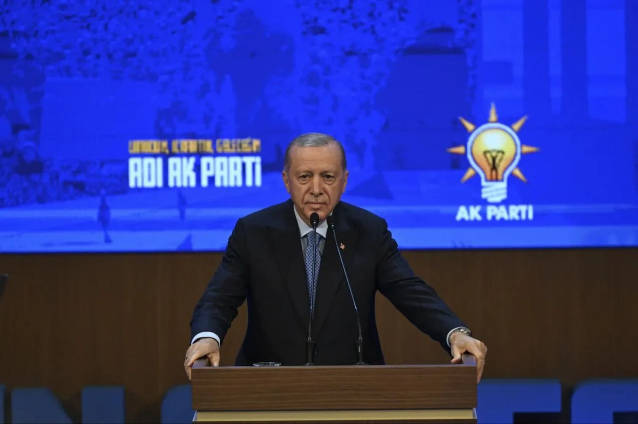 Son dakika | Cumhurbaşkanı Erdoğan'dan muhalefete Halep eleştirisi! 'Türk bayrağı neden rahatsız ediyor' - 2. Resim