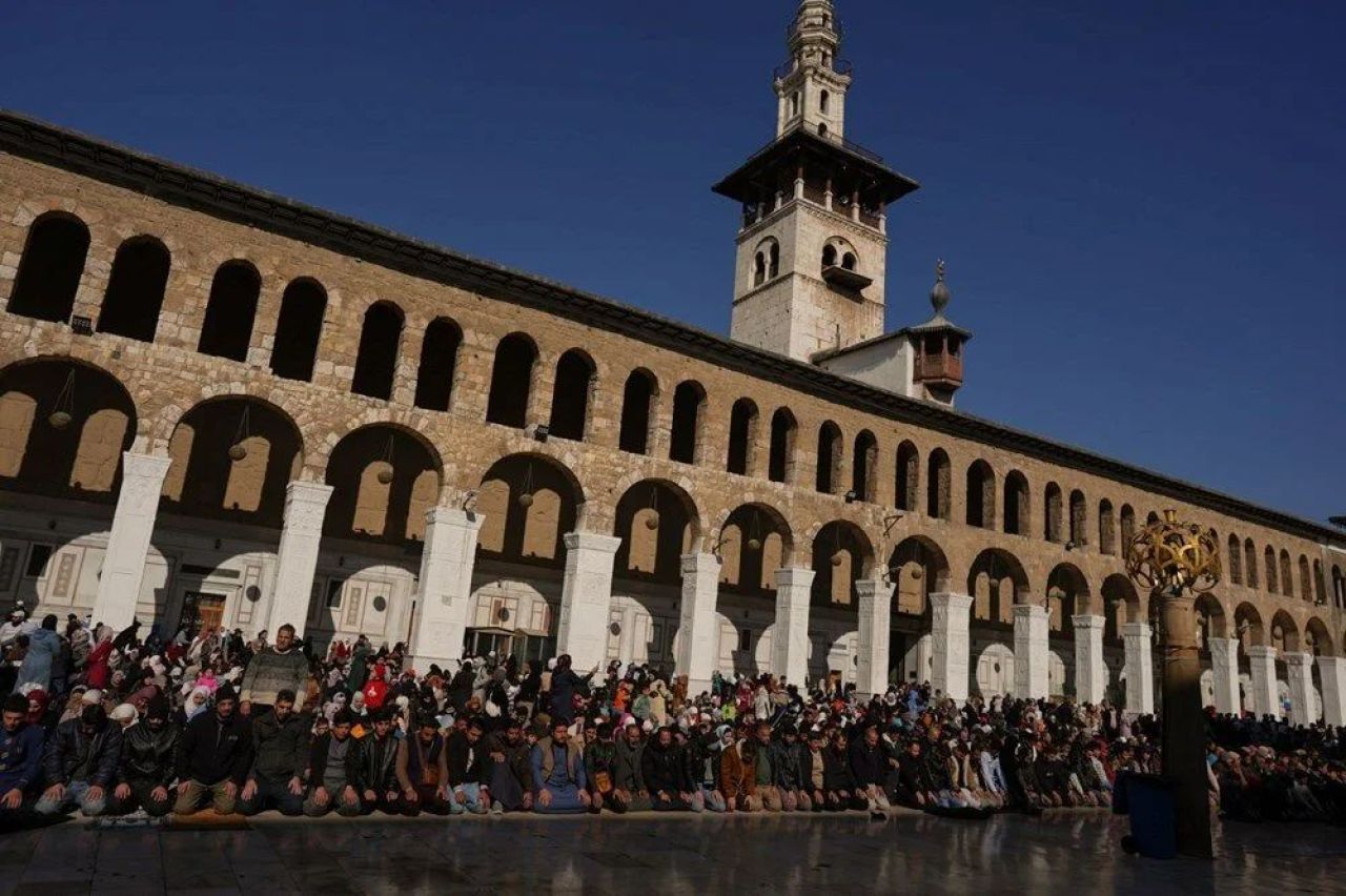 Emevi Camisi'nin halıları Türkiye'den gidecek! Yüzde yüz yün olacak - 2. Resim