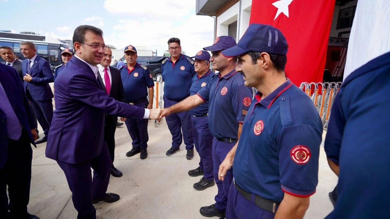 İstanbul Büyükşehir Belediyesi duyurdu! 1532 memur alacak - 1. Resim