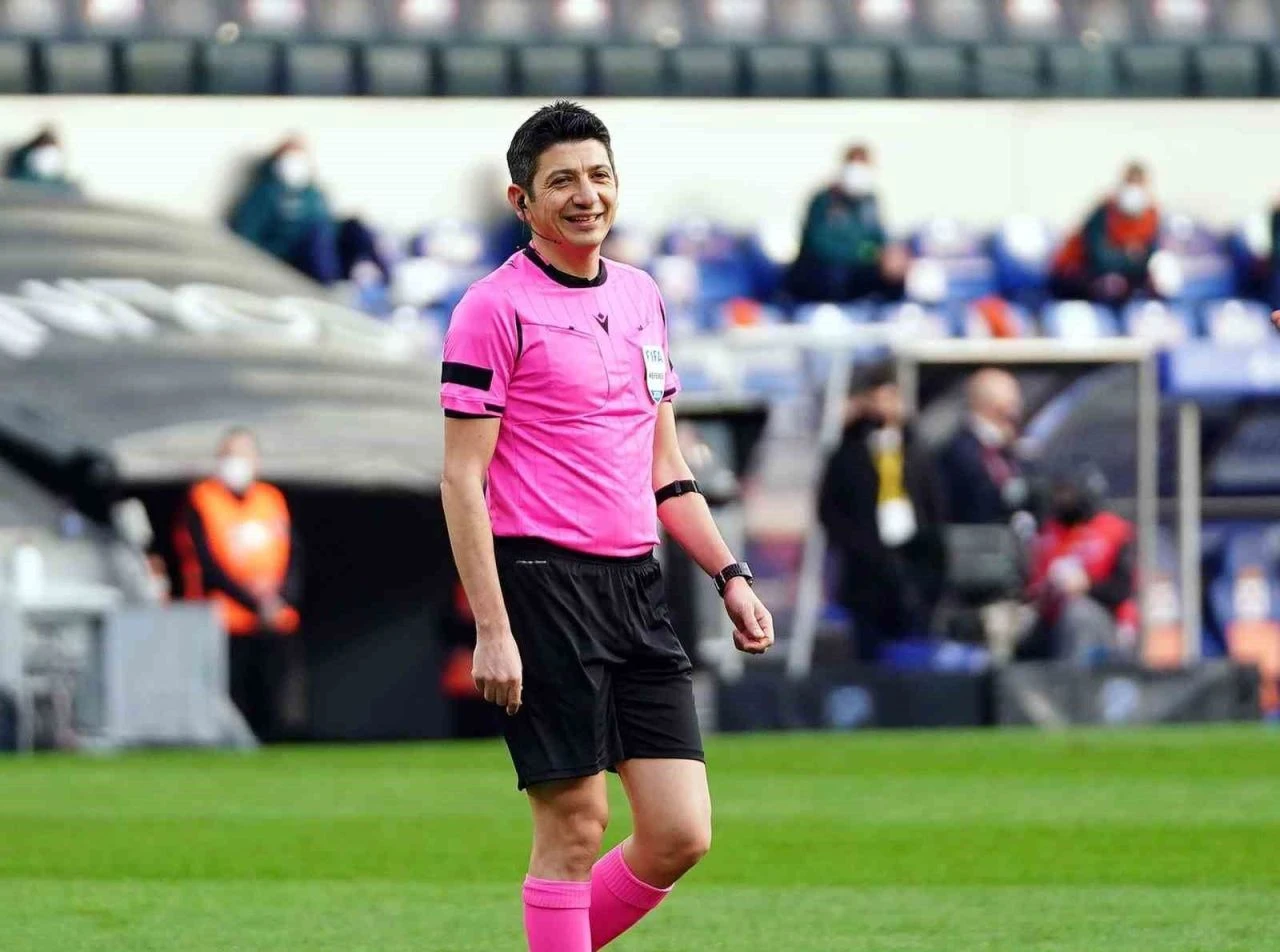 Başakşehir-Galatasaray VAR hakemi Yaşar Kemal Uğurlu'nun daha önce yönettiği maçlar - 3. Resim