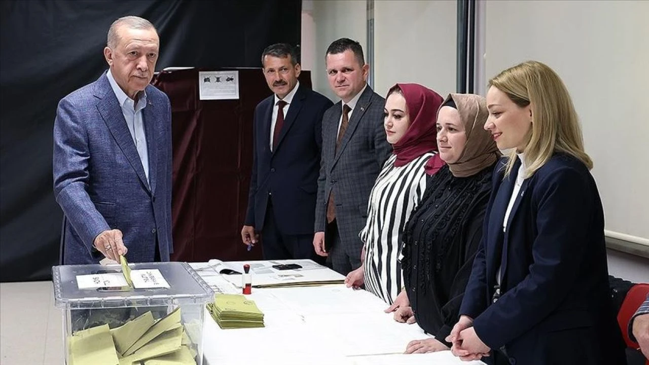 Cumhurbaşkanı Erdoğan'ın yeniden adaylığı tartışması: Mehmet Uçum tarih verdi - 1. Resim
