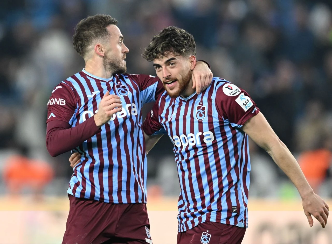Trabzonspor evinde Antalyaspor'u 5-0 mağlup etti! - 2. Resim