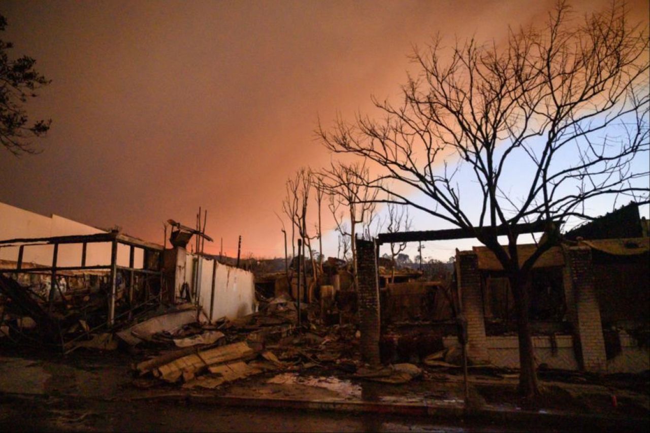 Los Angeles yangını neden çıktı? Sebebi 'yeniden alevlenme' olabilir - 6. Resim