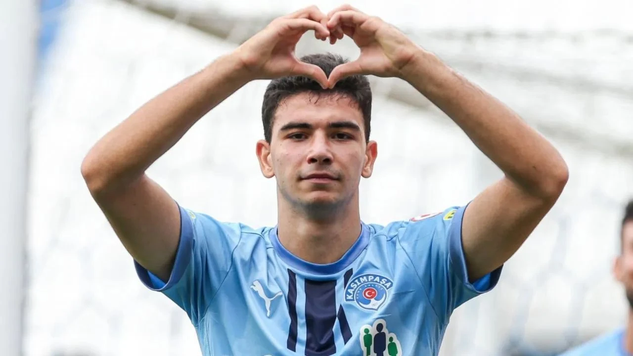 Yasin Özcan kimdir, kaç yaşında? Aston Villa'ya transfer oldu - 2. Resim