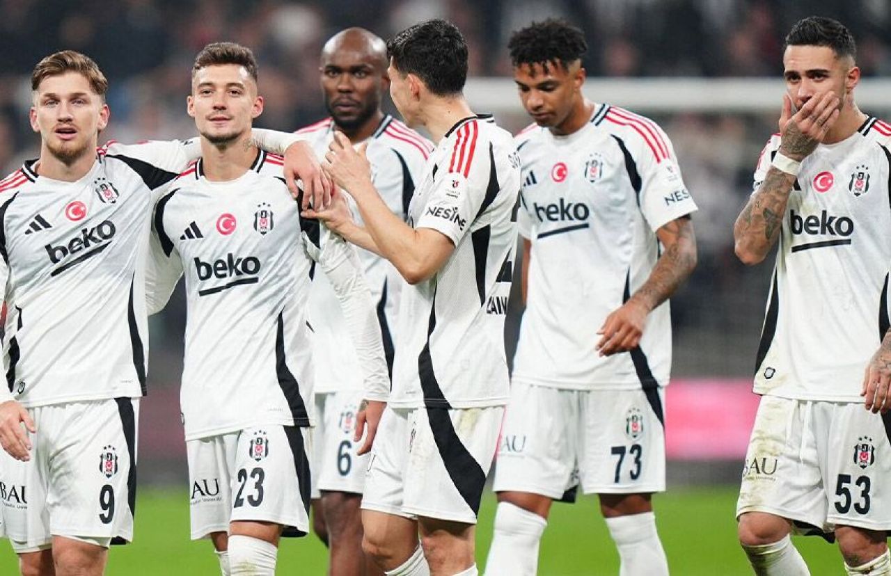 Beşiktaş yönetimi kararını verdi! İşte ayrılacak 4 futbolcu - 1. Resim