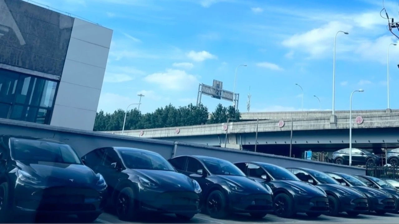 Çin otomobilleri dünyayı, Tesla Çin'i istila etti - 1. Resim