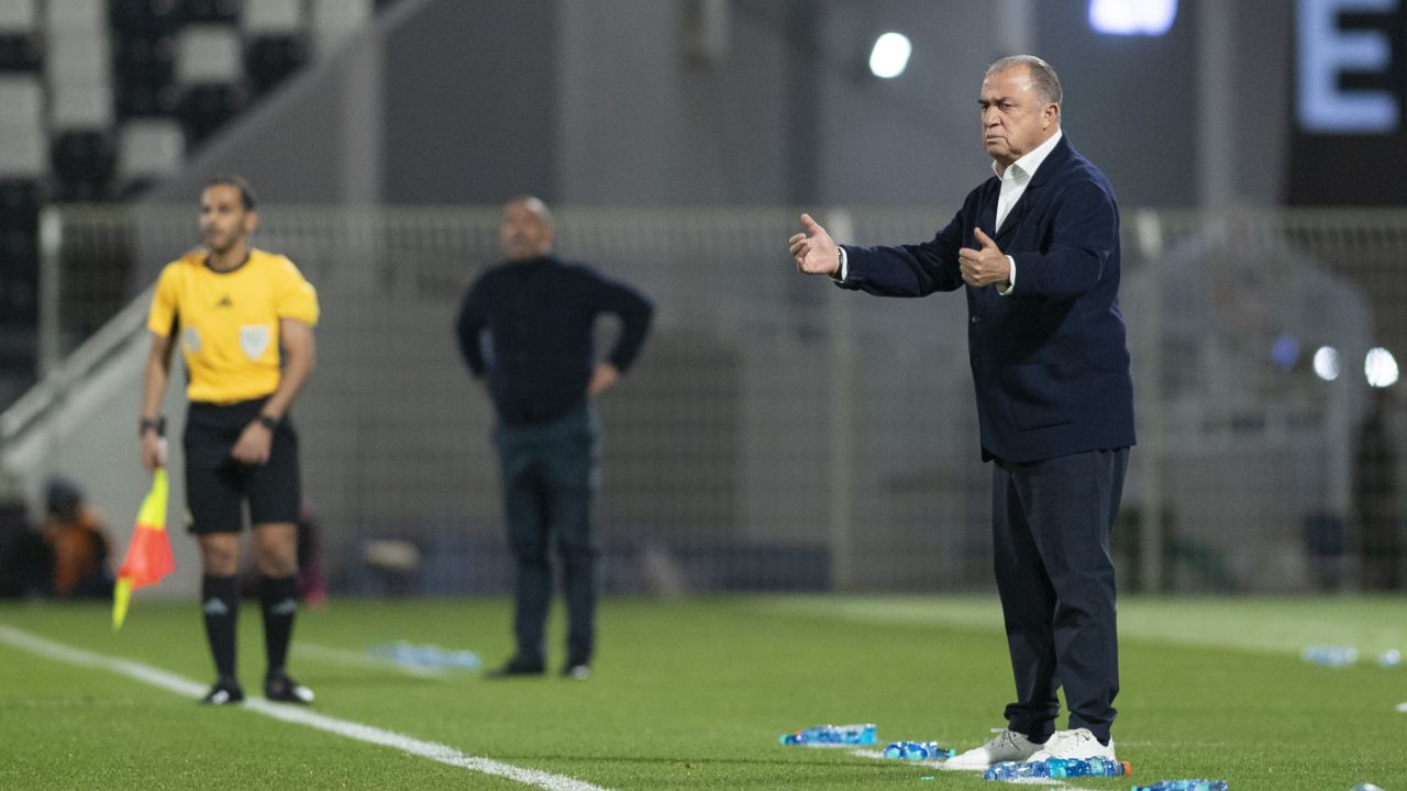 Fatih Terim Al Shabab ile Suudi Arabistan Pro Lig'de ilk galibiyetini geri dönüşle aldı!