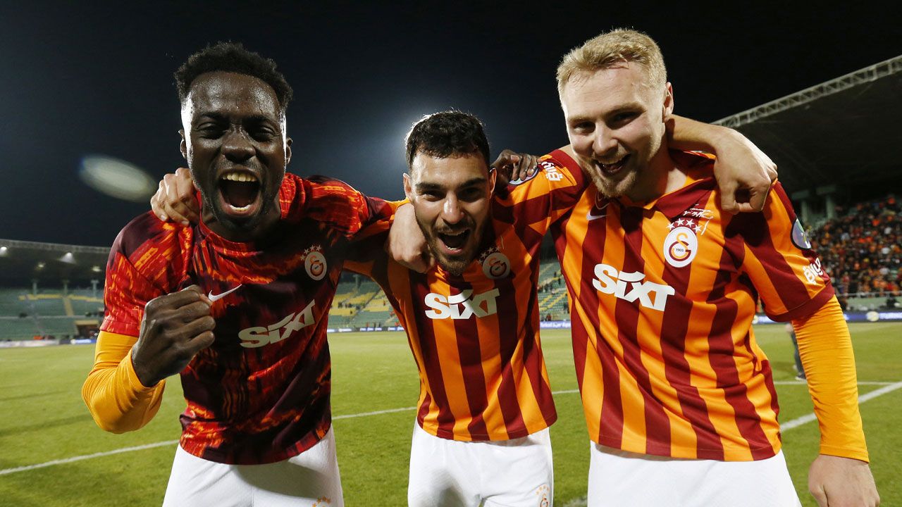 Galatasaray'da ayrılık an meselesi! Transfer görüşmeleri başladı - 1. Resim