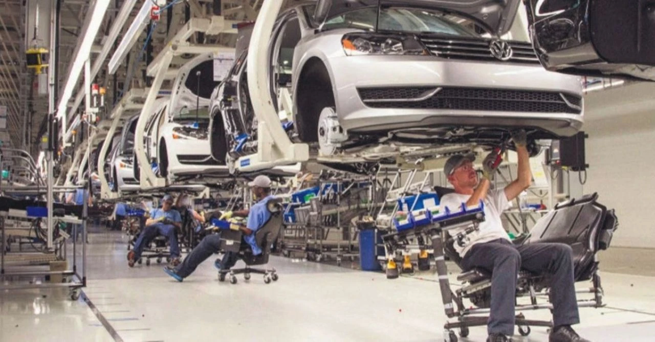 Volkswagen'e Çin'den talip çıktı! Avrupa otomotiv devlerini sarsacak teklif - 2. Resim