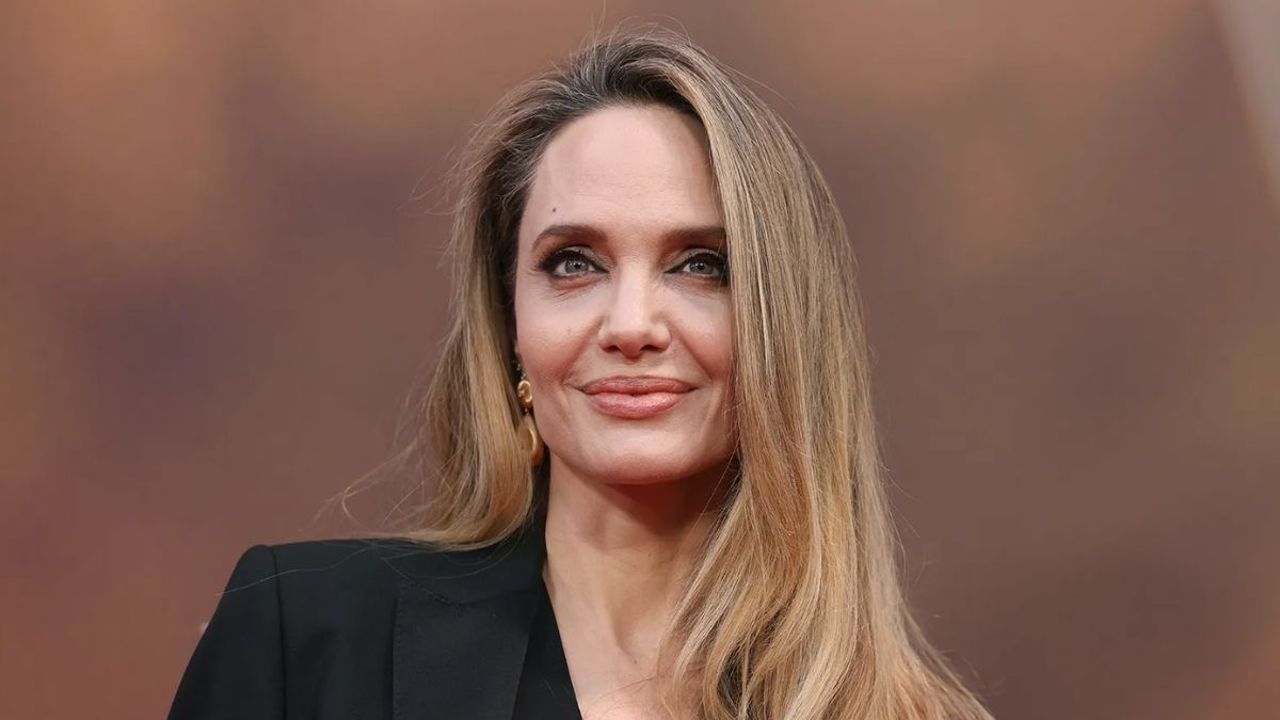 Angelina Jolie yemek dağıtımına katıldı! Sevenlerinden takdir topladı