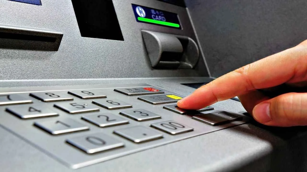 Bankalardan sürpriz ATM kararı! Para çekme limitleri değişti - 4. Resim