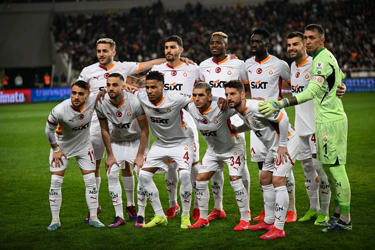 Galatasaray Hatayspor ile 1-1 berabere kaldı! - 3. Resim
