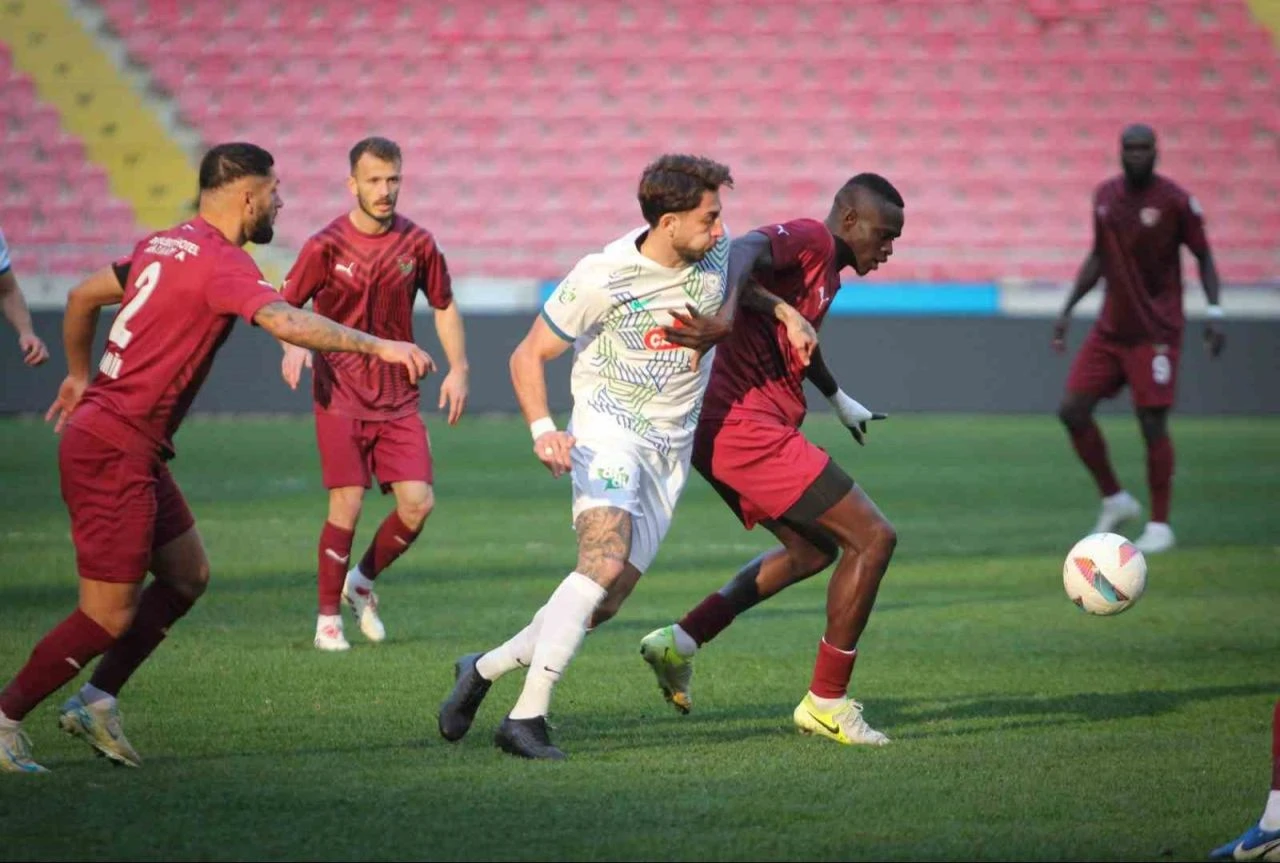 Hatayspor-Galatasaray maç kadrosu! Muhtemel 11'ler belli oldu, sarı-kırmızılılarda 3 futbolcu yok - 2. Resim