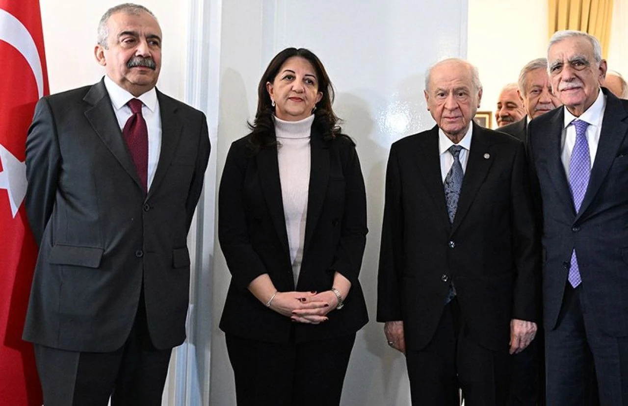 Son dakika | DEM Parti heyetinden İmralı açıklaması - 1. Resim