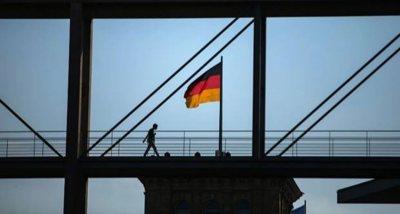 Almanya ekonomisinde daralma devam ediyor: Resesyon kapıda