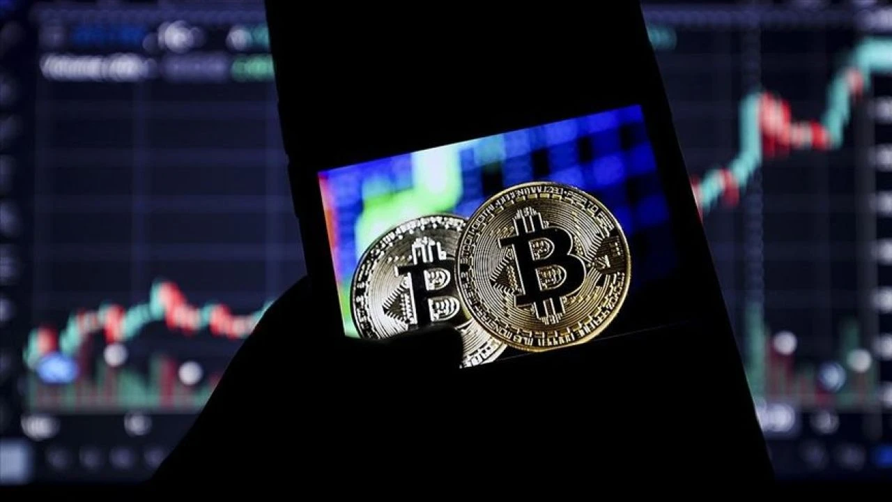 Trump kripto para adımı atıyor: Yeni yönetimden kripto hamlesi Trump kripto para adımı atıyor: Yeni yönetimden kripto hamlesi - 1. Resim