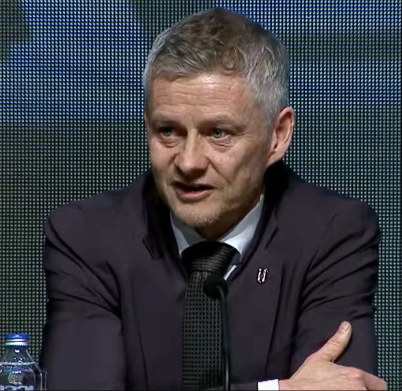 Beşiktaş'ın yeni hocası Ole Gunnar Solskjaer'den transfer açıklaması! Sözleşmesindeki detay ortaya çıktı