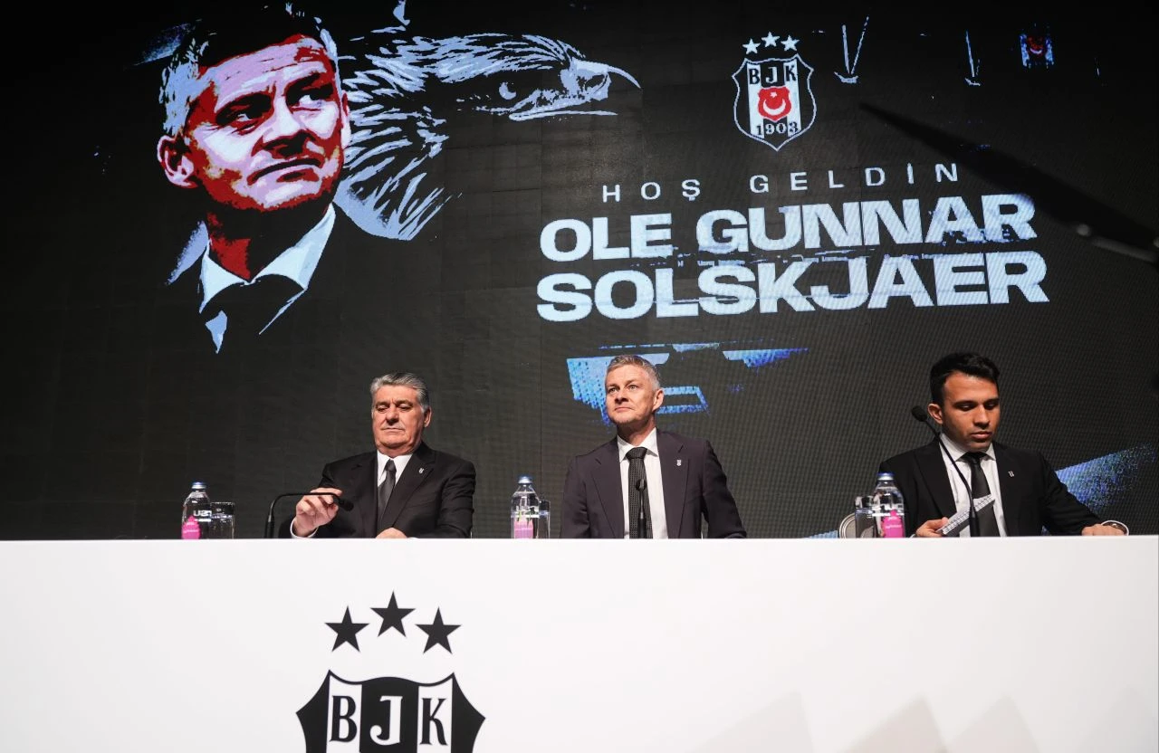 Beşiktaş'ın yeni hocası Ole Gunnar Solskjaer'den transfer açıklaması! Sözleşmesindeki detay ortaya çıktı - 1. Resim