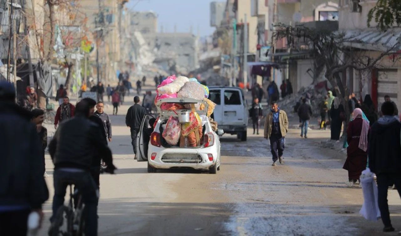 Gazze'de ateşkes devreye girdi! İsrail güçleri çekilmeye başladı, Netanyahu'nun artık bahanesi kalmadı - 1. Resim
