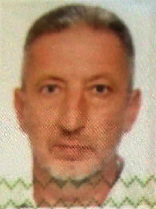 WhatsApp grubu her şeyi ortaya çıkardı! Evin kapısı açılınca acı gerçekle yüzleştiler - 2. Resim