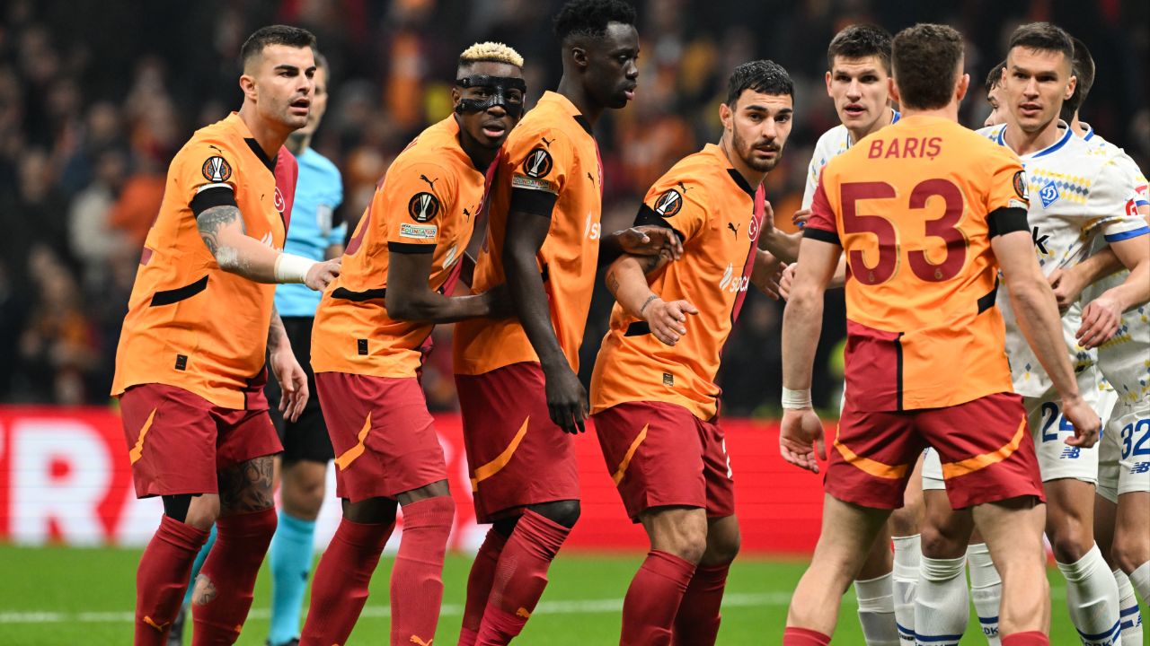 Galatasaray Dinamo Kiev ile 3-3 berabere kaldı!