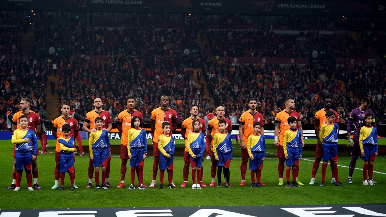 Galatasaray ilk 8&#039;i garantiledi mi? Son 2 maç